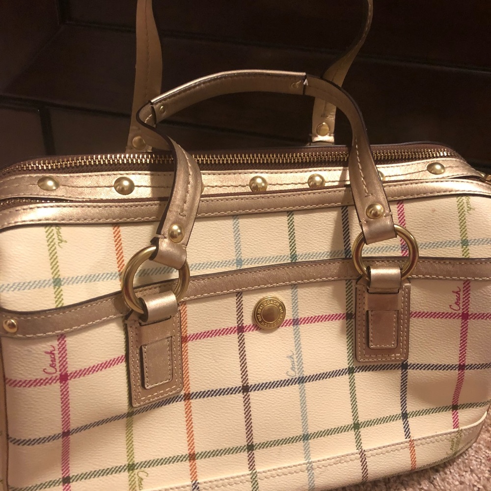 Handbag - Picture 3 of 7